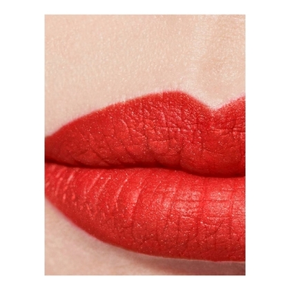 Le rouge velours lumineux