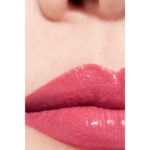 CHANEL ROUGE COCO Le rouge satiné soin hydratant et lissant longue tenue 4 of 4 Le rouge satiné soin hydratant et lissant longue tenue
