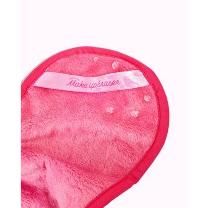 Serviette démaquillante