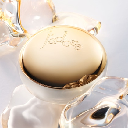 Crème parfumée pour le corps