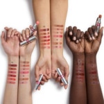 Yves Saint Laurent LOVESHINE CANDY GLAZE Gloss effet repulpant en stick 2 of 4 Gloss effet repulpant en stick