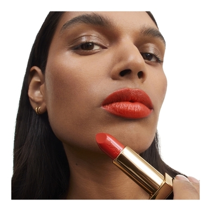 Rouge à lèvres fini satin