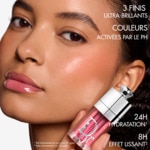  DIOR DIOR ADDICT LIP GLOW OIL Huile à lèvres hydratante 24h - 3 finis ultra-brillants  3 of 4 Huile à lèvres hydratante 24h - 3 finis ultra-brillants