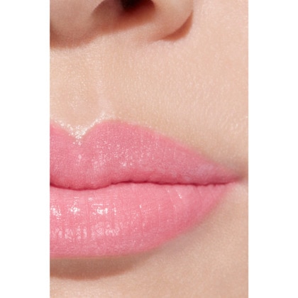  CHANEL ROUGE COCO Le baume teinté hydratant embelisseur intensité sur mesure  1 of 4 