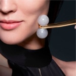  CLARINS PRECIOUS PRECIOUS Le roll-on  2 of 4 Le roll-on