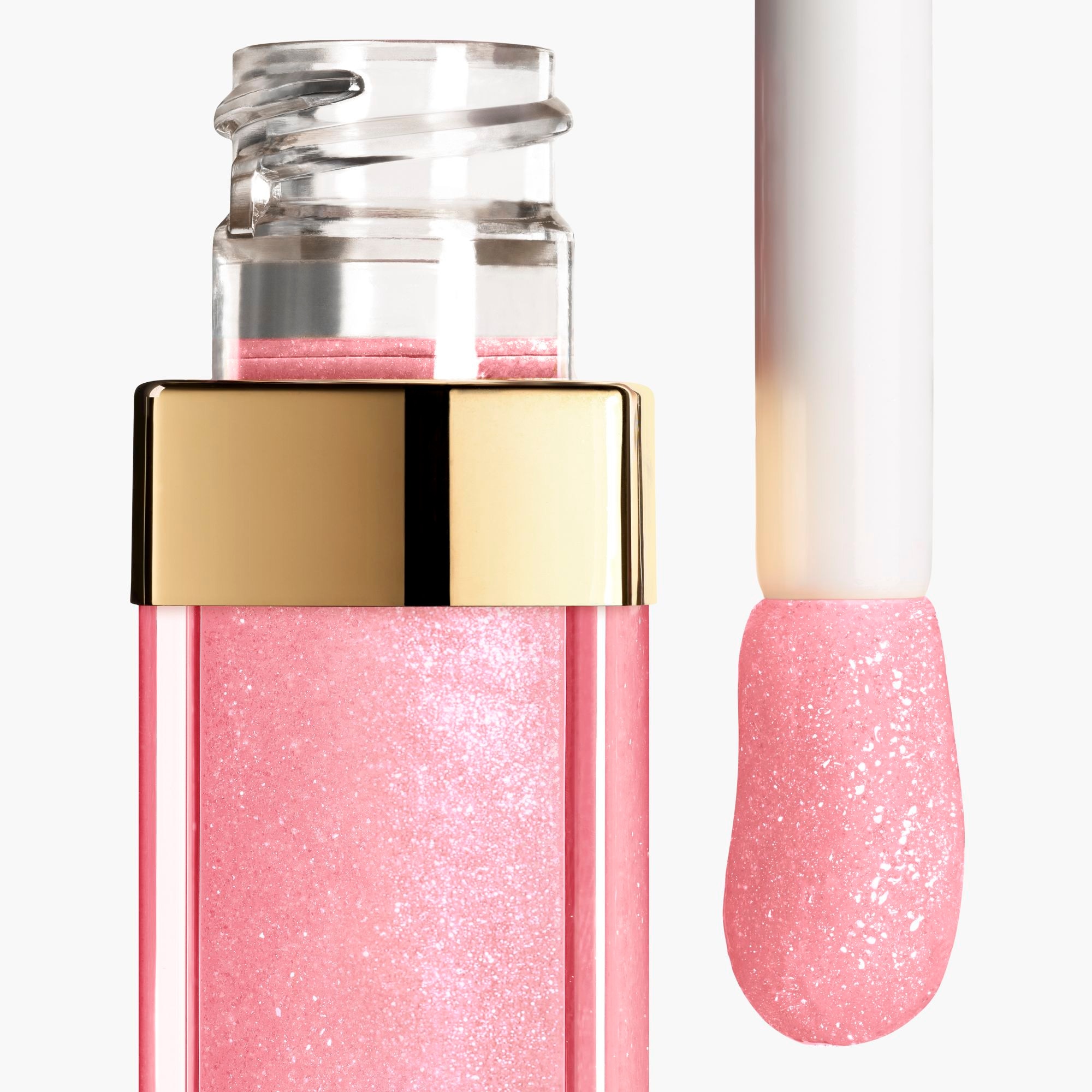  CHANEL ROUGE COCO Hydra gloss haute brillance hydratant et lissant  2 of 4 Hydra gloss haute brillance hydratant et lissant