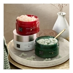250ML RITUALS THE RITUAL OF SAKURA Gommage corps fleur de cerisier  2 of 4 Gommage corps fleur de cerisier
