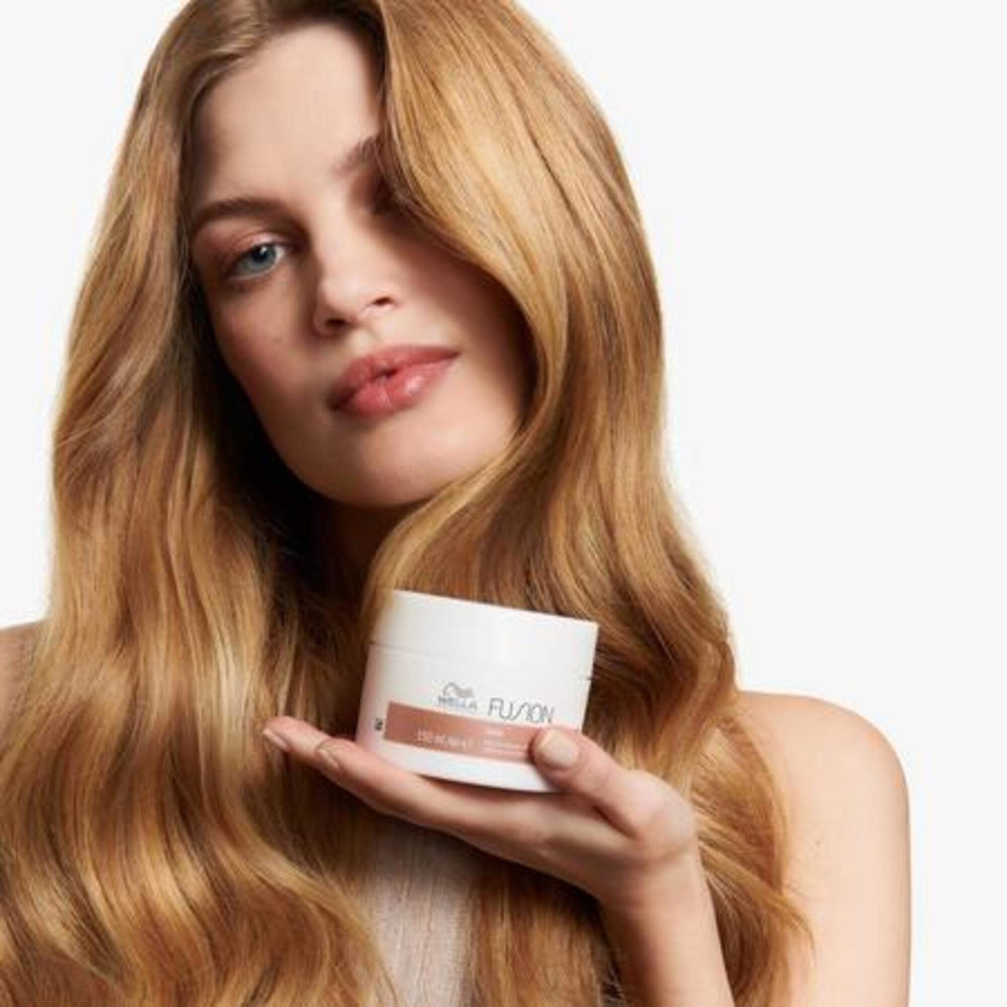 Masque réparation intense pour cheveux abîmés et fragilisés