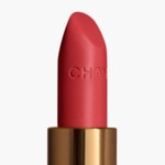 CHANEL ROUGE COCO Le rouge satiné soin hydratant et lissant longue tenue 2 of 5 Le rouge satiné soin hydratant et lissant longue tenue
