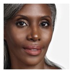 Clinique EVEN BETTER™ Fond de teint éclat correction teint SPF 15  3 of 3 Fond de teint éclat correction teint SPF 15