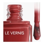 CHANEL LE VERNIS Couleur et brillance longue tenue 2 of 5 Couleur et brillance longue tenue