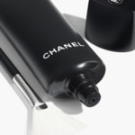 100ML CHANEL LE LIFT PRO GOMMAGE AHA RESURFAÇANT Le lift pro gomm.aha resurf.100ml 2 of 3 Le lift pro gomm.aha resurf.100ml