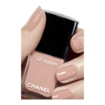 CHANEL LE VERNIS Couleur et brillance longue tenue 3 of 3 Couleur et brillance longue tenue