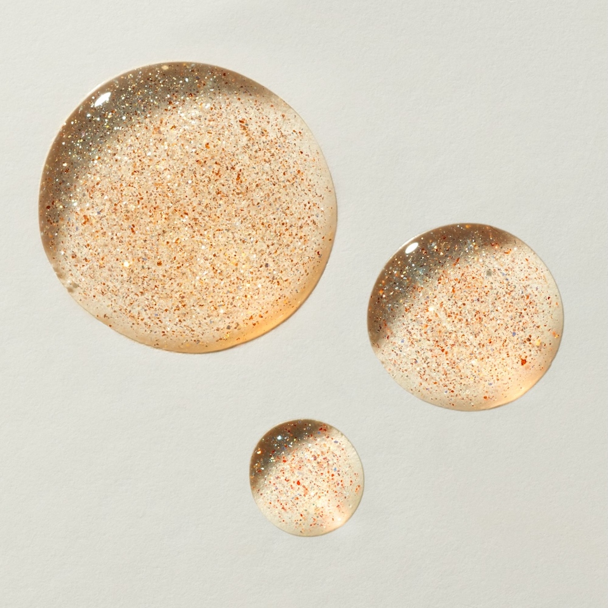 Huile scintillante corps