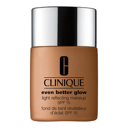  Clinique EVEN BETTER GLOW™ Even Better Glow™ Fond de Teint Révélateur d’Éclat SPF 15  1 of 3 