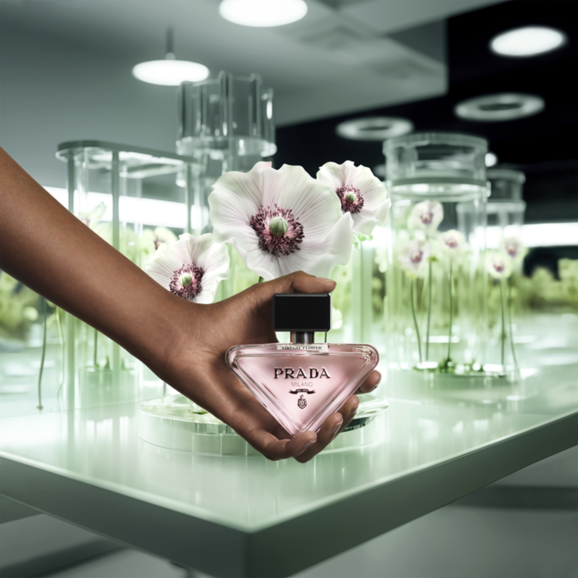 50mL Prada PARADOXE VIRTUAL FLORAL Eau de parfum  1 of 4 