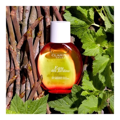 50ML Clarins AROMA - EAU DES JARDINS Eau de soins parfumée force, fraîcheur, confort  1 of 4 