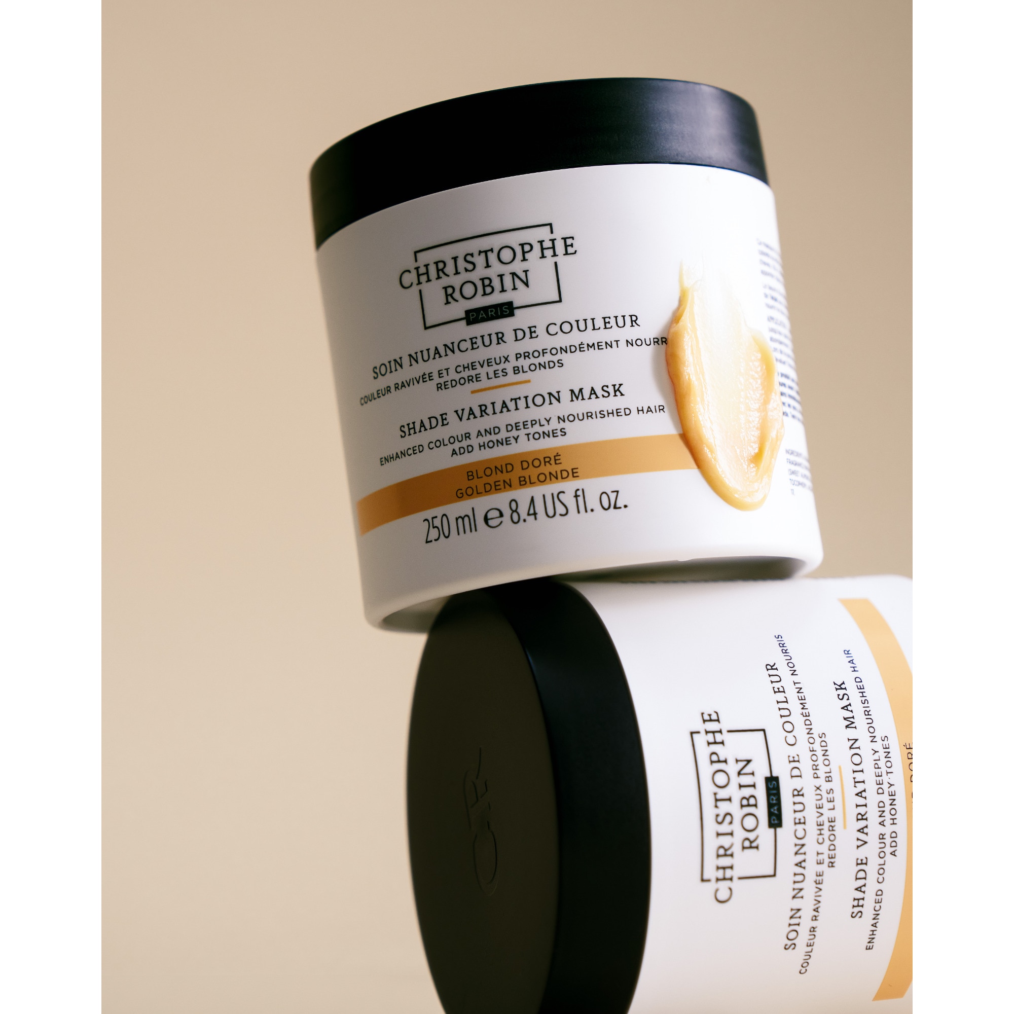 250ML CHRISTOPHE ROBIN SOIN NUANCEUR DE COULEUR Masque raviveur de couleur - blond doré  2 of 3 Masque raviveur de couleur - blond doré