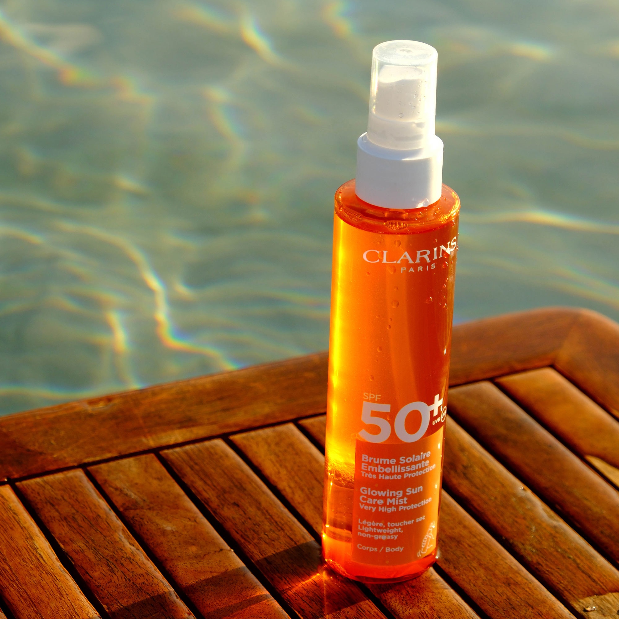 Brume solaire embellissante très haute protection corps spf50+