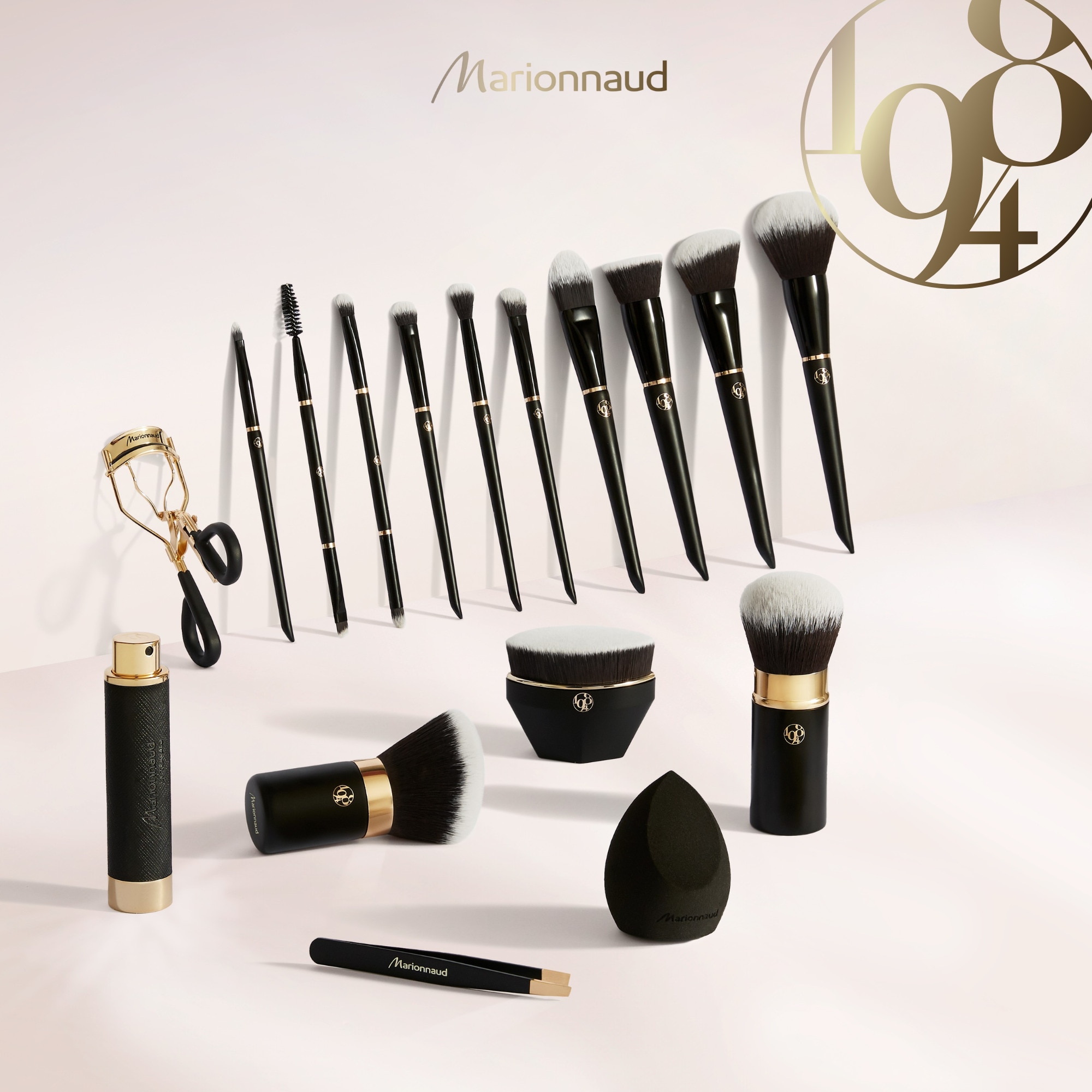 Marionnaud 1984 ACCESSOIRES Le pinceau kabuki - n°06 1 of 4