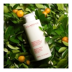 400ML Clarins SOINS CORPS HYDRATANTS Baume corps super hydratant au beurre de karité  3 of 4 Baume corps super hydratant au beurre de karité