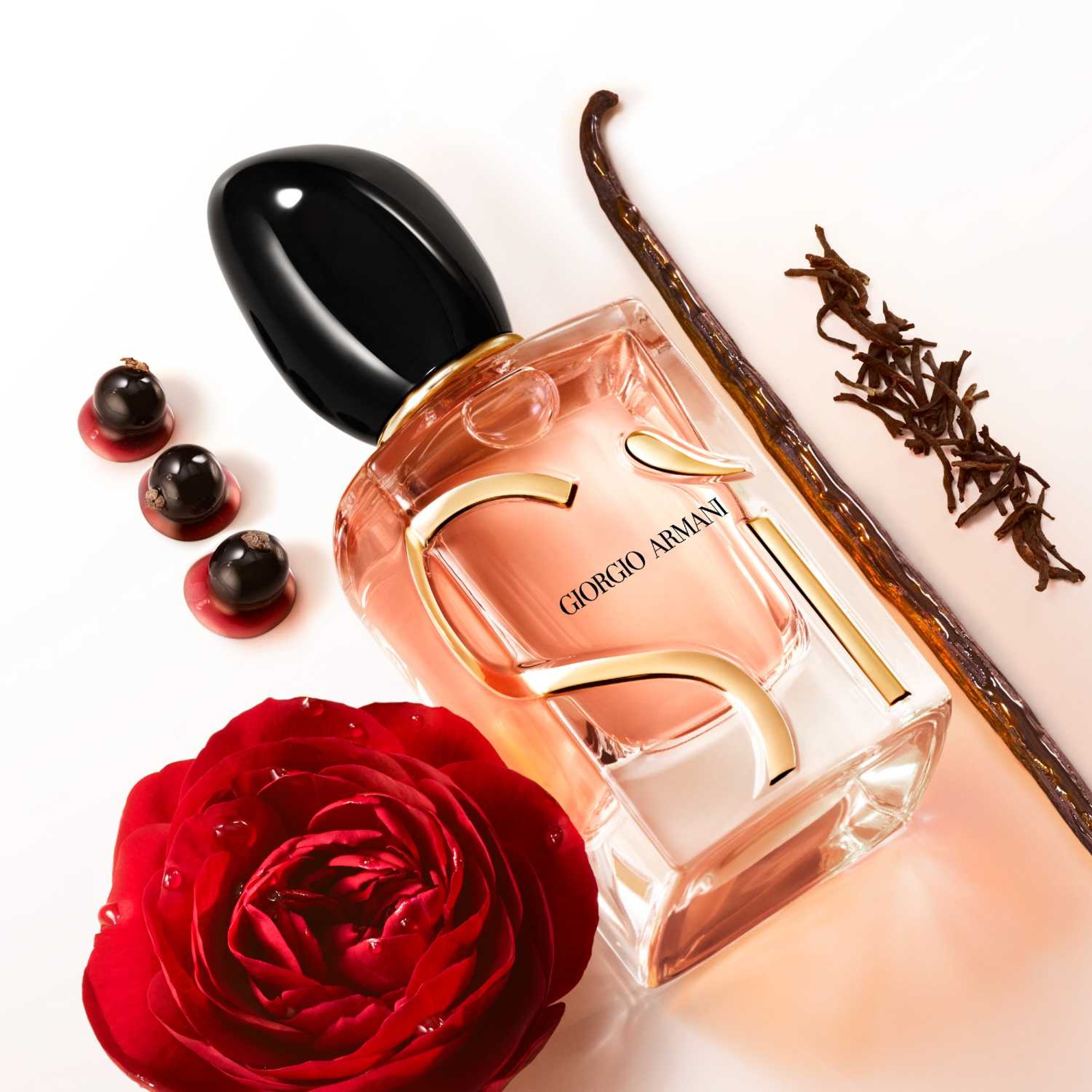 50ML Armani SÌ Eau de parfum intense - rechargeable 1 of 4
