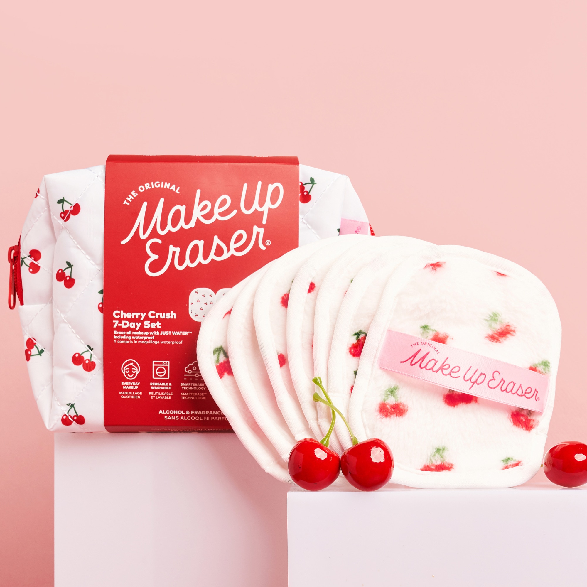MAKE UP ERASER ACCESSOIRES Serviette démaquillante réutilisable - cherry crush 1 of 3