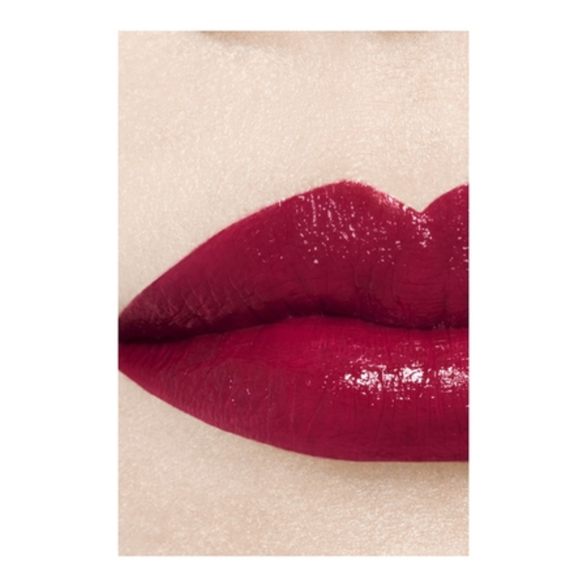 Le rouge liquide brillant longue tenue