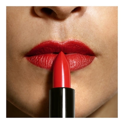 Rouge à lèvres intense longue tenue satiné