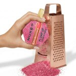  Nuxe VERY ROSE Coffret noël - embrassez le volume  2 of 4 Coffret noël - embrassez le volume