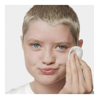Étape 2  <br/> Lotion exfoliante <br/> Peaux mixtes à grasses
