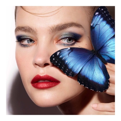 Le crayon yeux couleur intense, longue tenue et waterproof