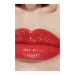  CHANEL ROUGE COCO FLASH Le rouge Coco Flash  2 of 3 Le rouge Coco Flash