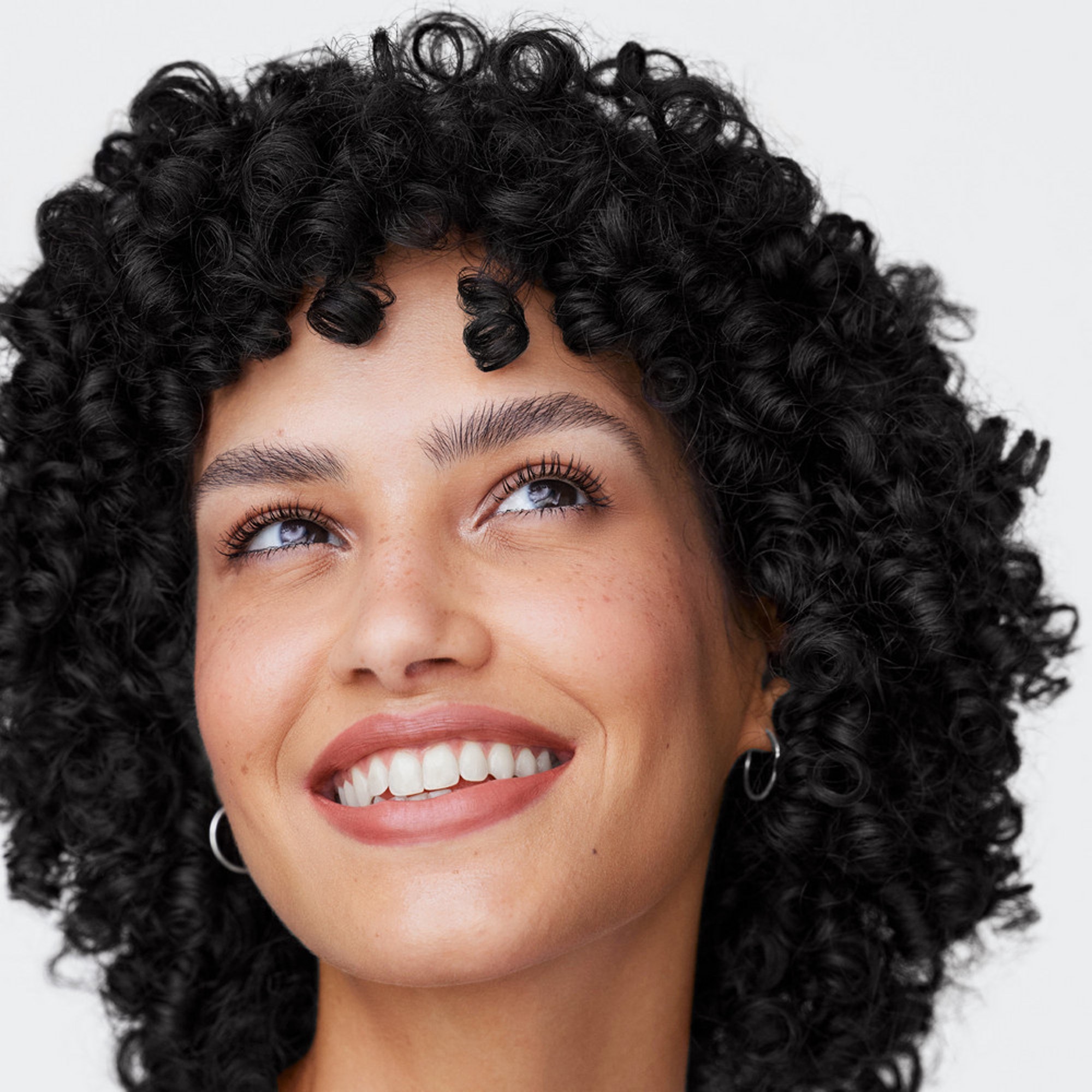 Rouge à lèvres longue tenue - fini brillant, satiné et mat