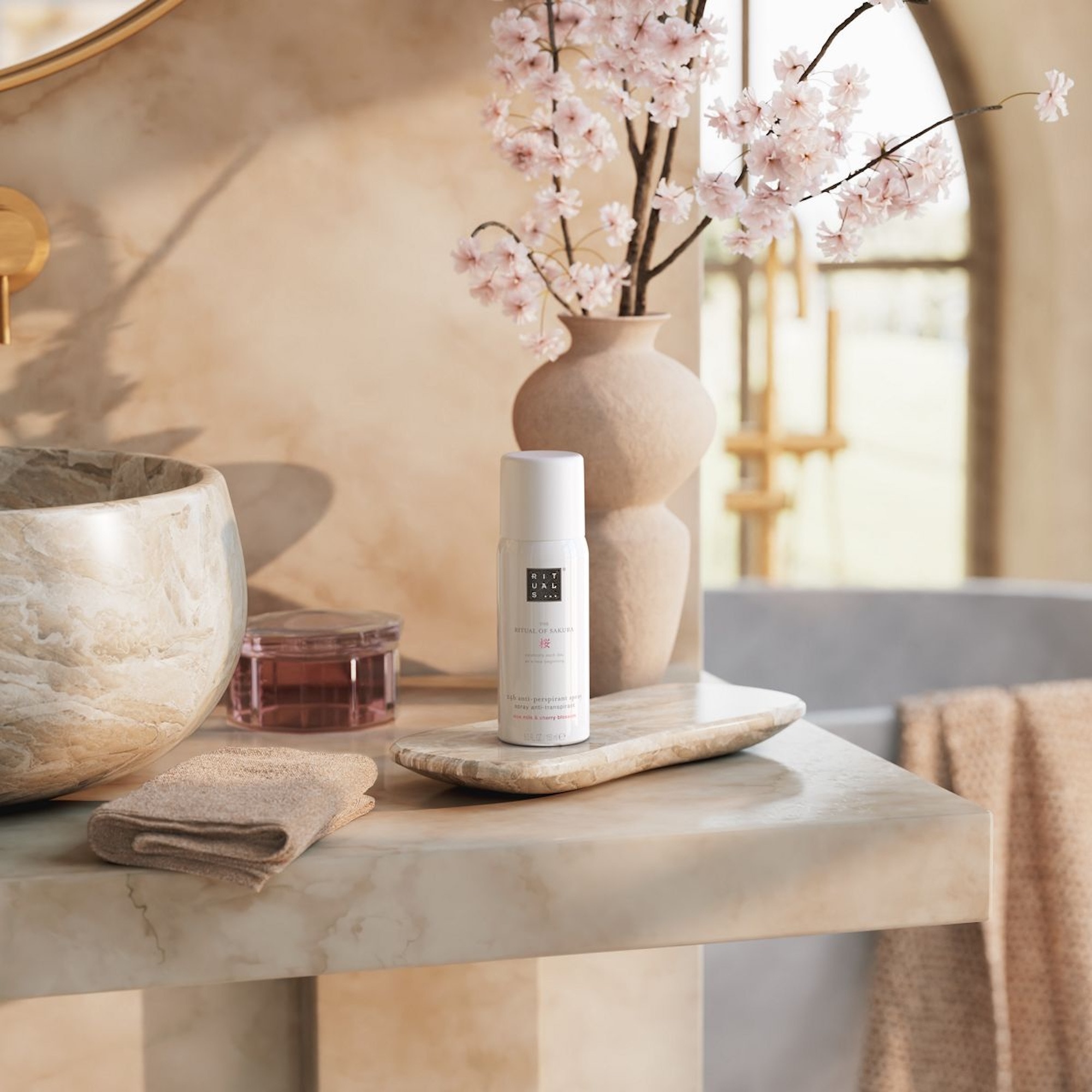 150ml RITUALS THE RITUAL OF SAKURA Spray anti-transpirant 1 of 4