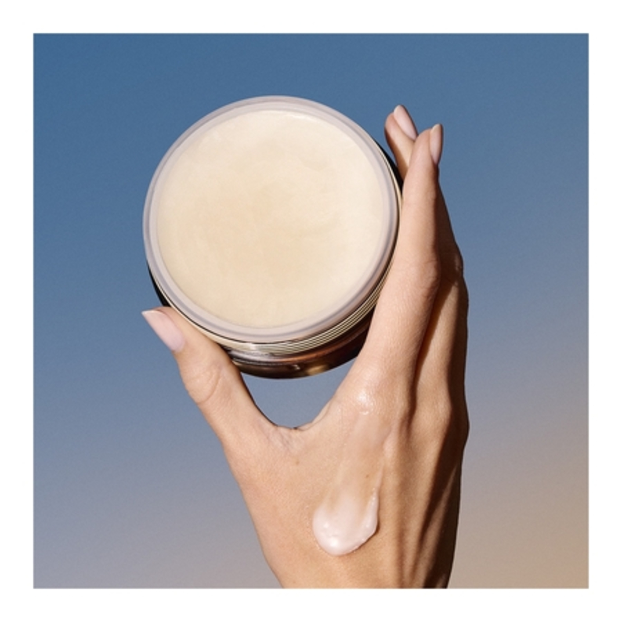 Baume nettoyant enrichi en huiles végétales nourrissantes