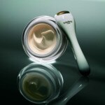 Sisley SISLE?A L'INTÉGRAL ANTI-ÂGE Programme découverte - crème contour des yeux et des lèvres 2 of 4 Programme découverte - crème contour des yeux et des lèvres