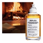  MAISON MARGIELA REPLICA BY THE FIREPLACE Coffret eau de toilette + miniature + vaporisateur de voyage  2 of 4 Coffret eau de toilette + miniature + vaporisateur de voyage