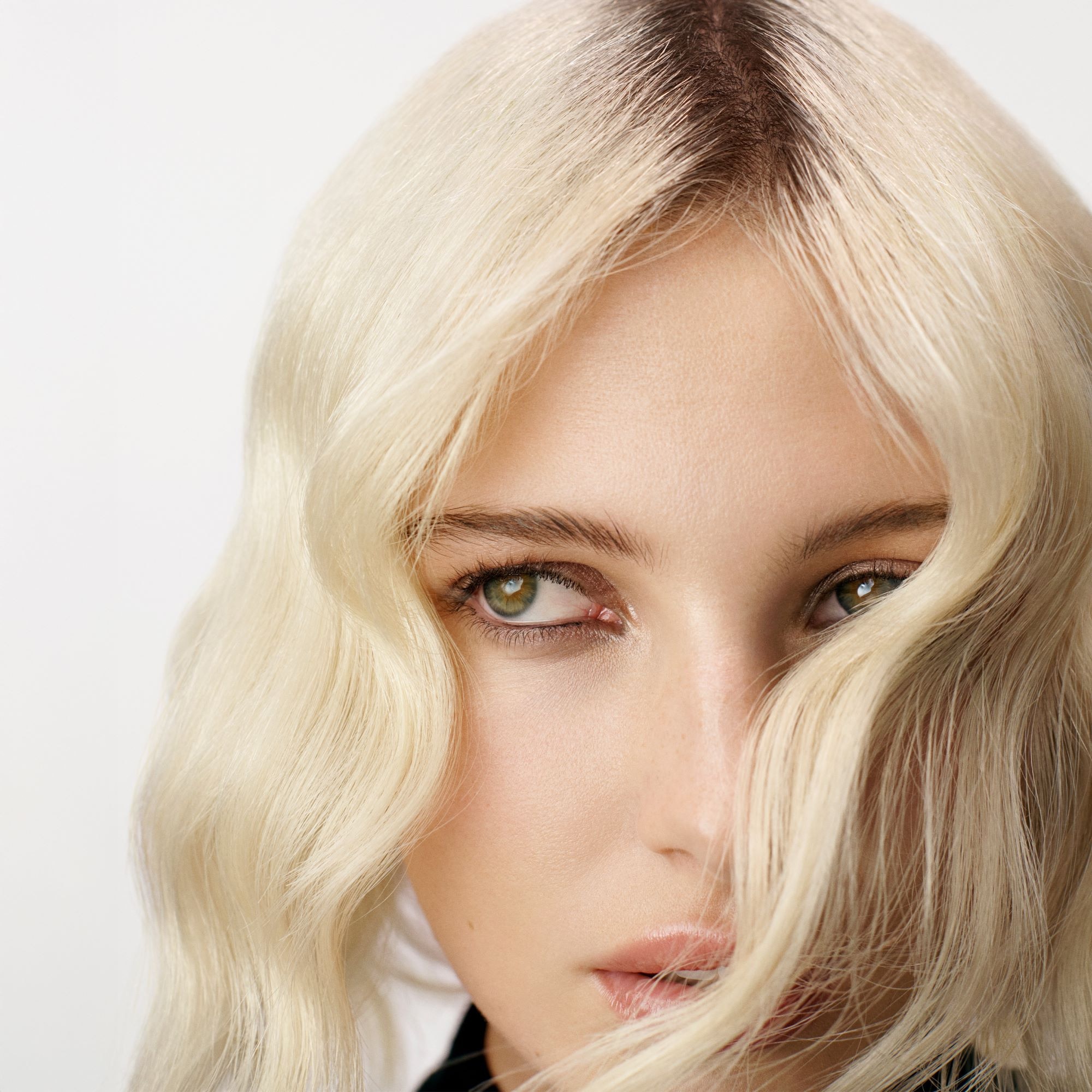 Spray de soin reconstructeur et coiffant