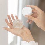 30ML Sisley HYDRATANT YEUX ET LEVRES Contour des yeux et des lèvres 4 of 4 Contour des yeux et des lèvres