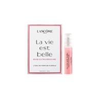 Votre échantillon offert* pour tout achat d’une eau de parfum La Vie est Belle Rose Extraordinaire 30 ou 50ml afin de découvrir votre produit avant de l’ouvrir*Jusqu'à épuisement des stocks. Voir conditions des offres